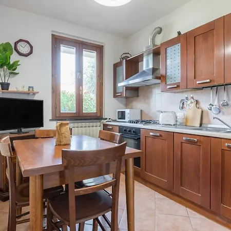 Guesthost - Casa Rocchetti With Parking&garden! Apartament *